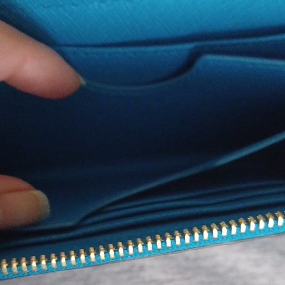 SOLD 12/25 !! - Picture 8 of 9